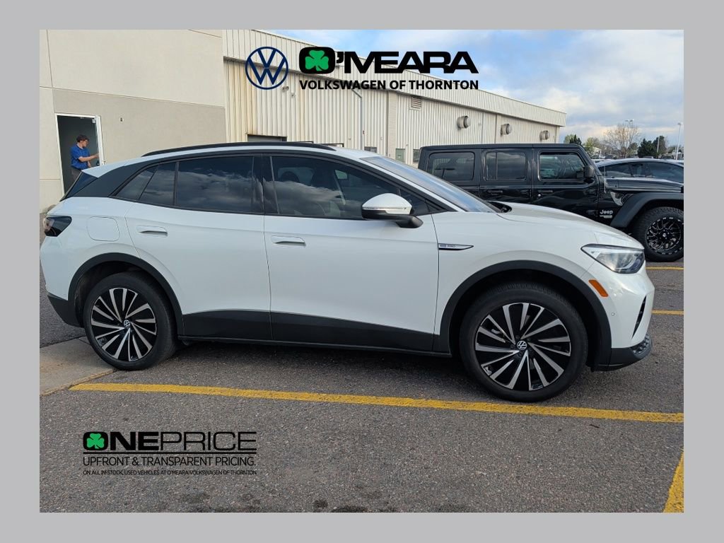 Used 2024 Volkswagen ID.4 Pro image 1