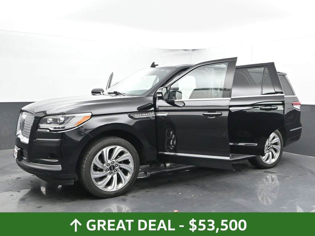 Used 2024 Lincoln Navigator Premiere image 55