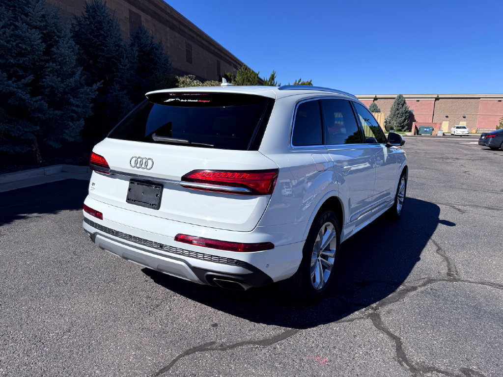 Used 2025 Audi Q7 3.0T Premium Plus AWD/4WD image 7