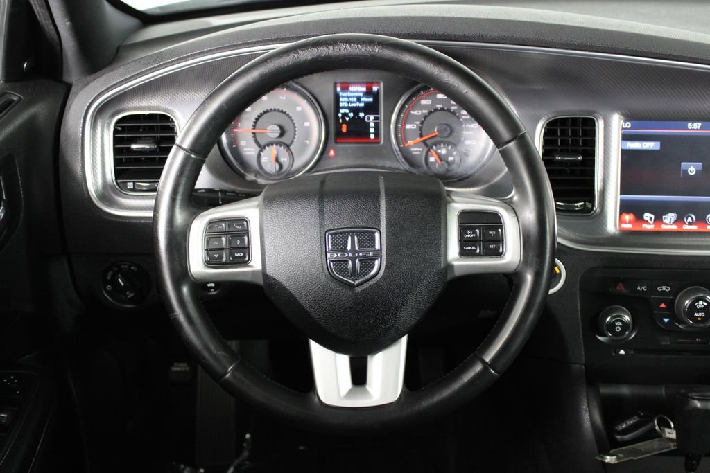 Used 2013 Dodge Charger R/T image 20