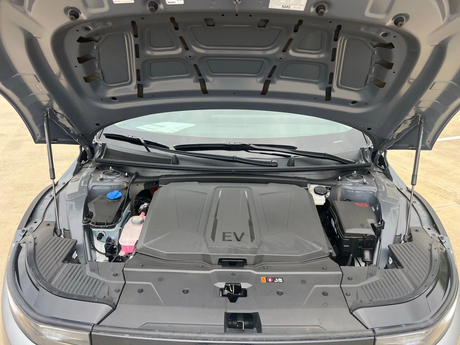 Used 2026 Hyundai Ioniq 5 SE RWD image 32