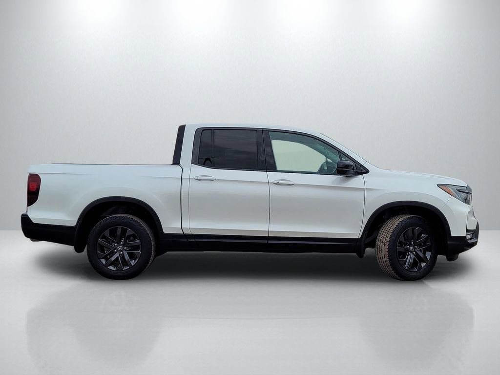 Used 2021 Honda Ridgeline Sport image 3