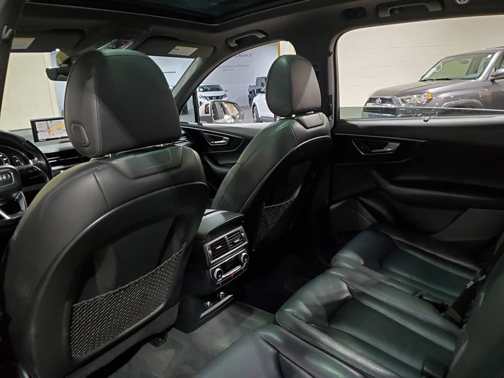 Used 2018 Audi Q7 3.0T Prestige w/ Prestige Package image 30