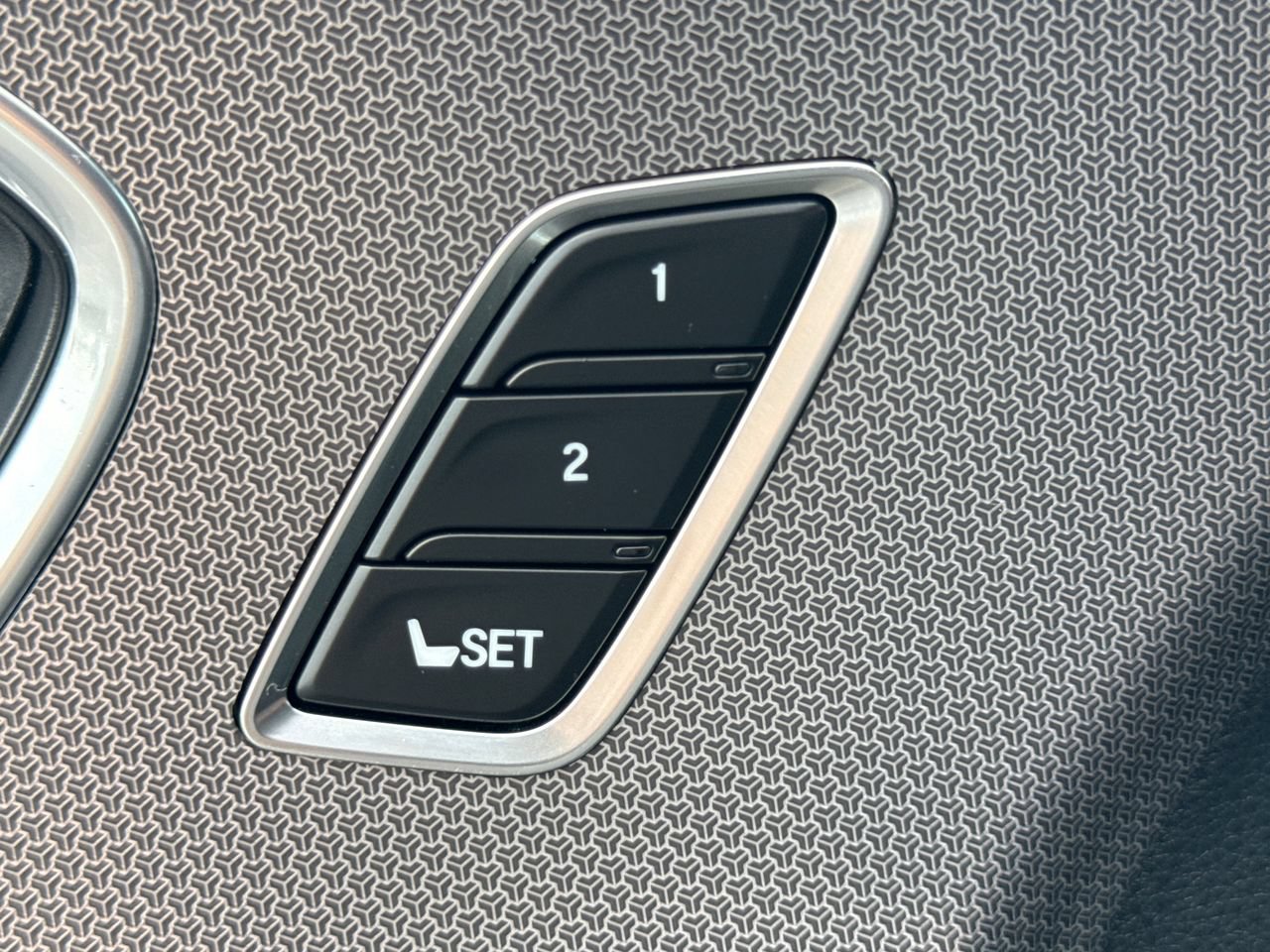 Used 2023 Acura RDX A-Spec AWD/4WD image 17