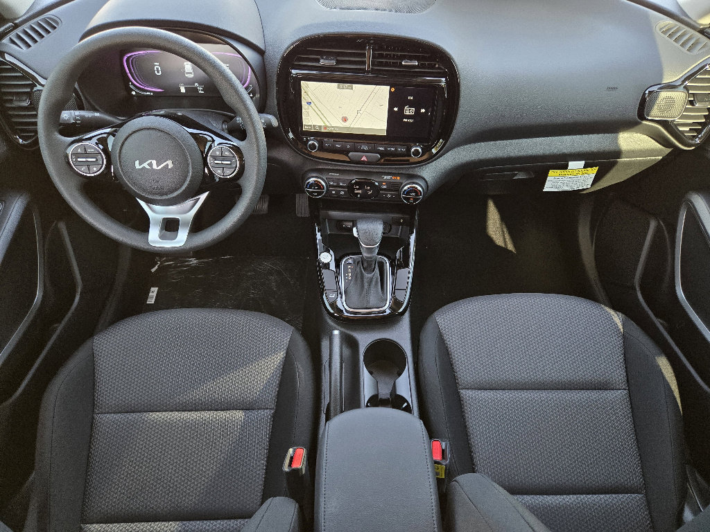 New 2025 Kia Soul S image 18