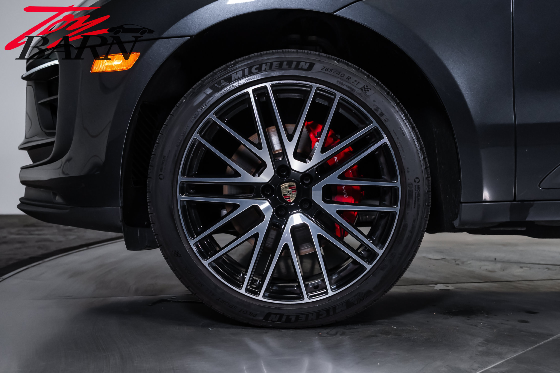 Used 2024 Porsche Macan S AWD/4WD image 14