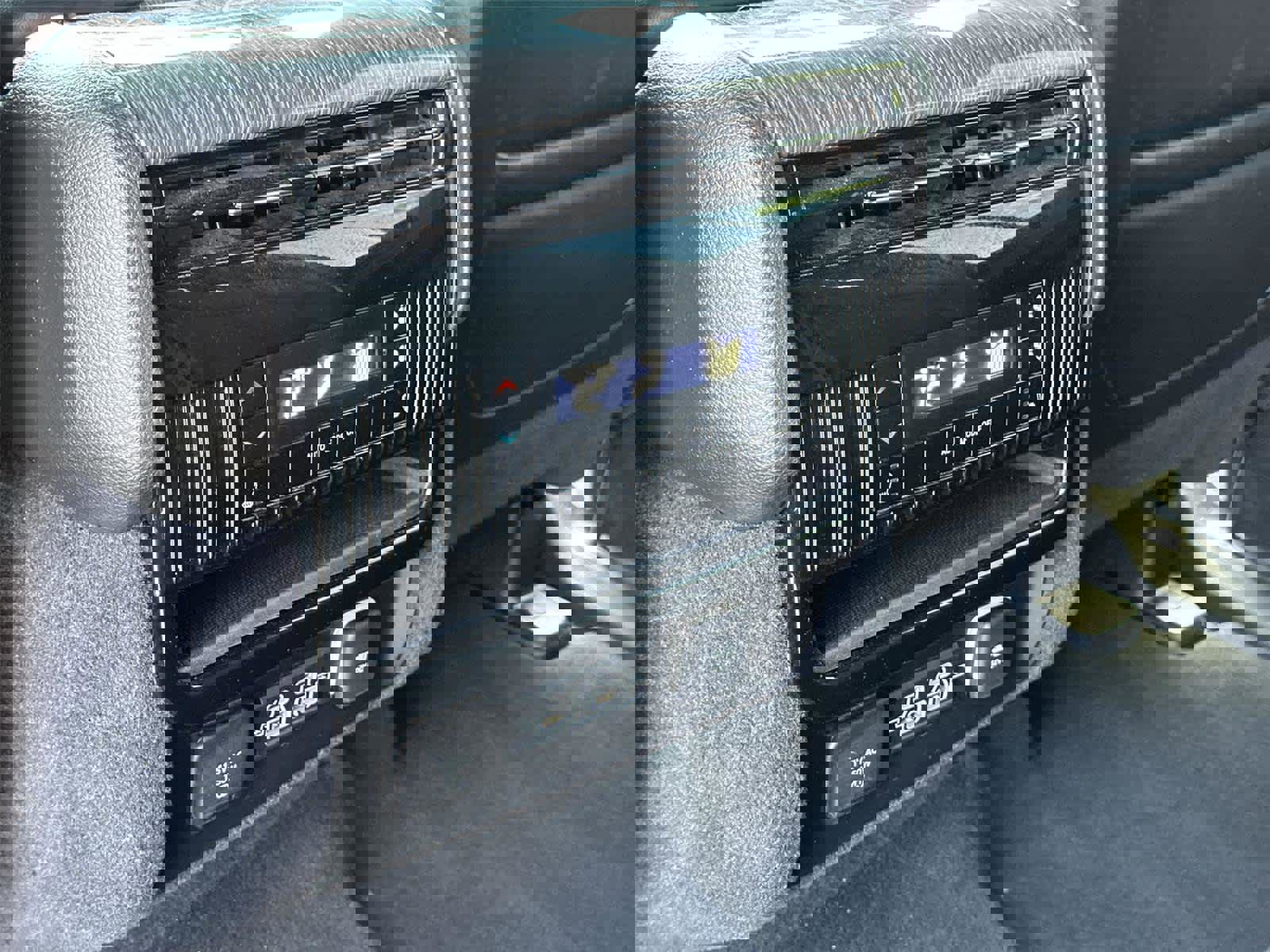 Used 2022 Jeep Wagoneer Series III image 31