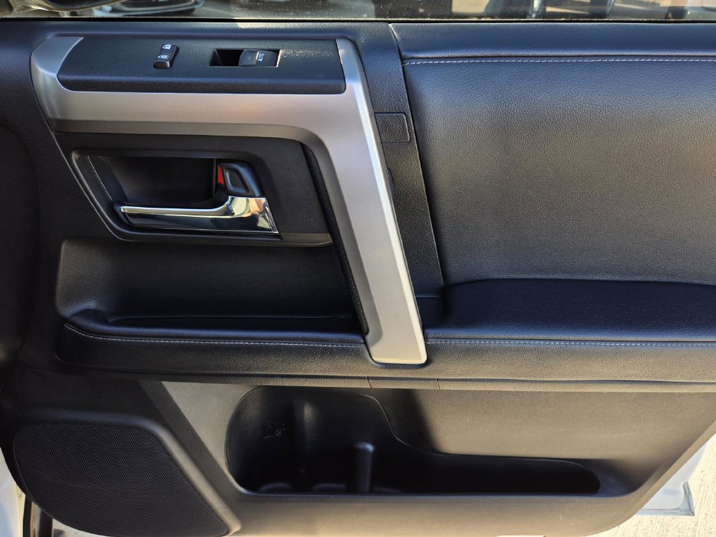 Used 2021 Toyota 4Runner SR5 RWD image 7
