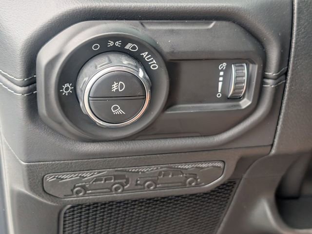 New 2026 Jeep Gladiator Mojave AWD/4WD image 13
