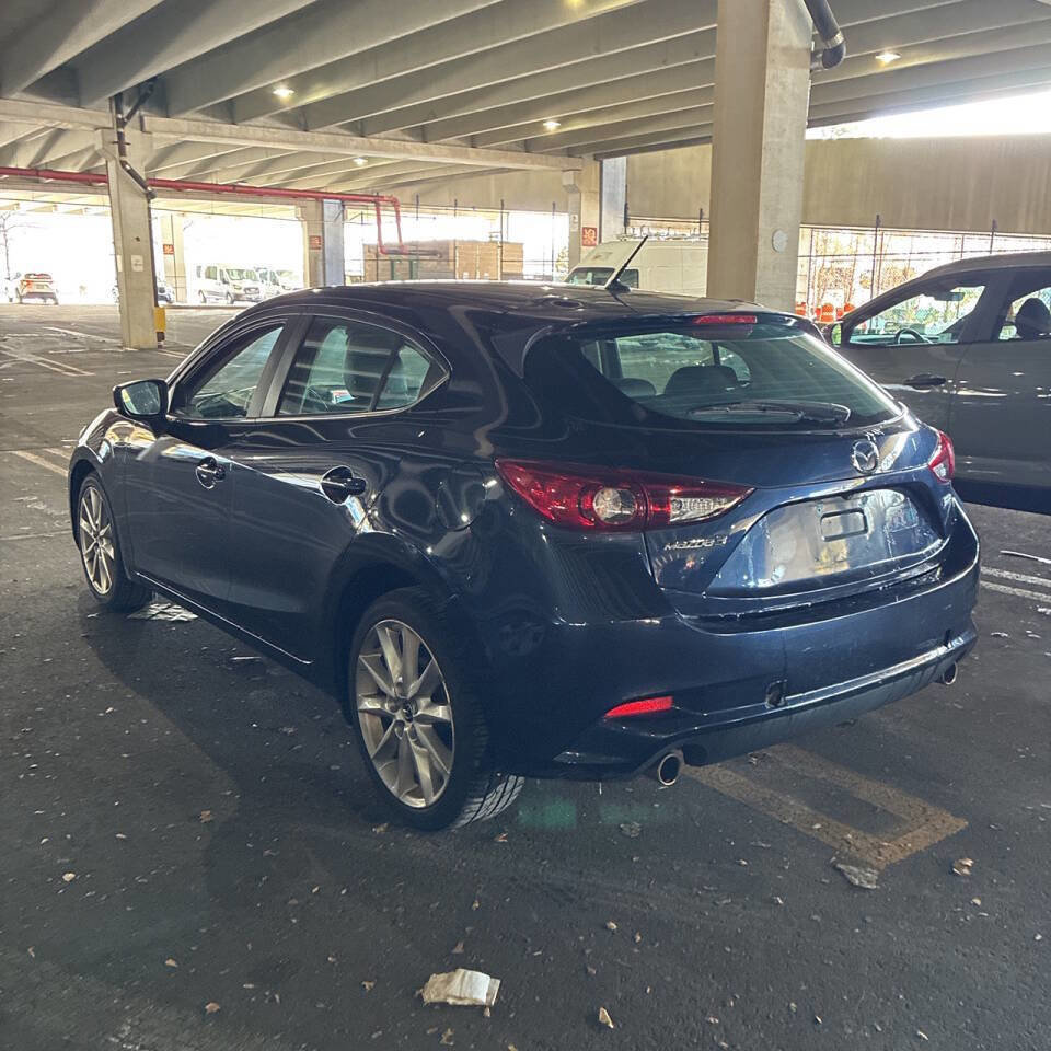 Used 2017 MAZDA MAZDA3 Touring image 6
