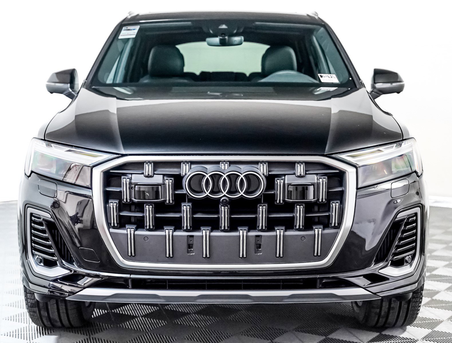New 2025 Audi Q7 3.0T Premium Plus image 9