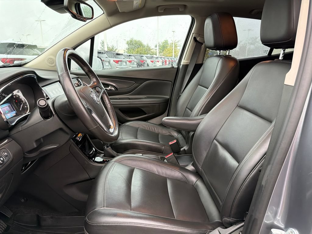 Certified 2019 Buick Encore Essence w/ Experience Buick Package FWD image 11