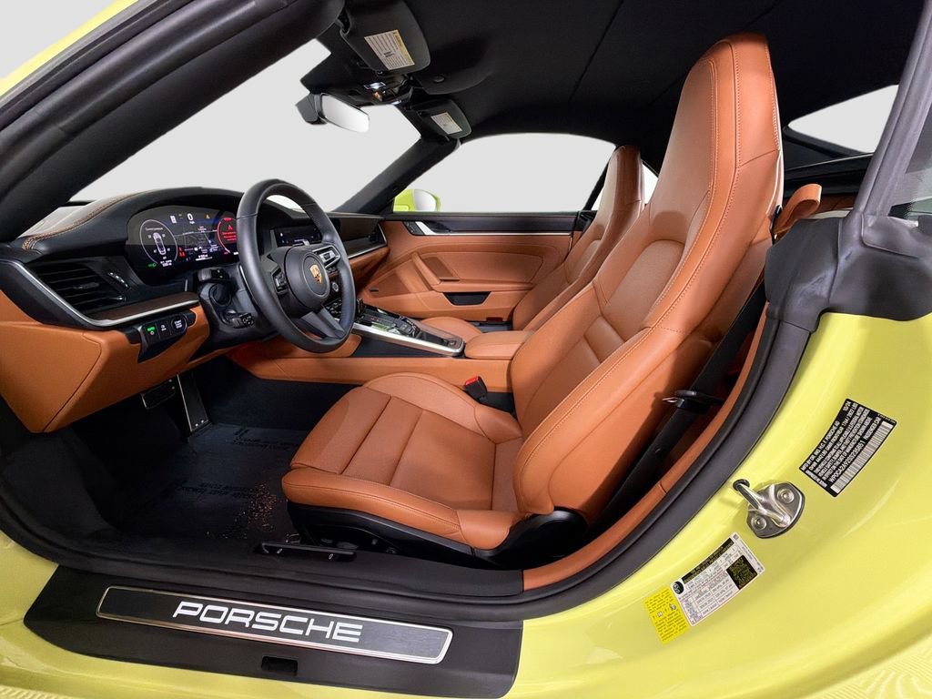 Used 2025 Porsche 911 Carrera image 22