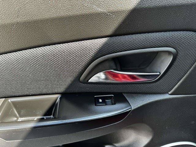 Used 2011 Chevrolet Cruze LT FWD image 34