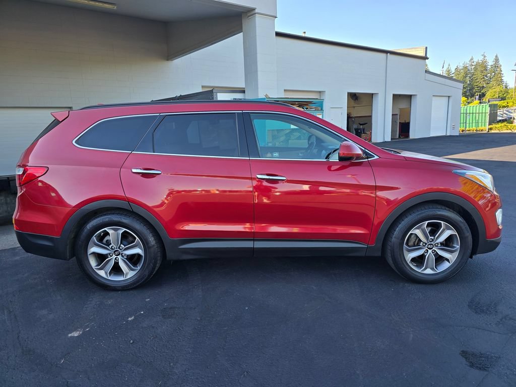 Used 2014 Hyundai Santa Fe GLS AWD/4WD image 3