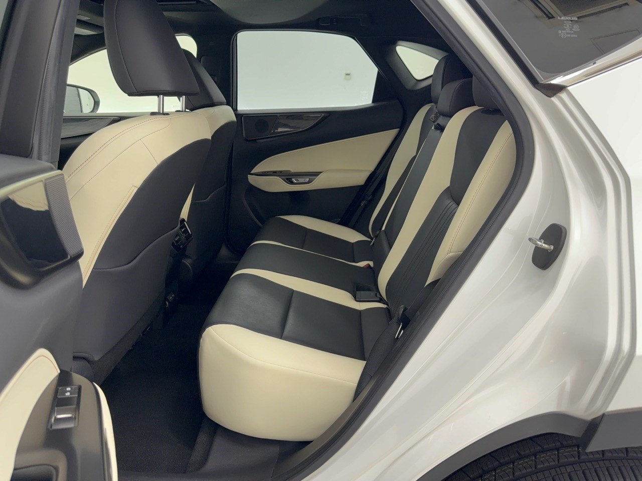 Certified 2024 Lexus NX 250 FWD image 26