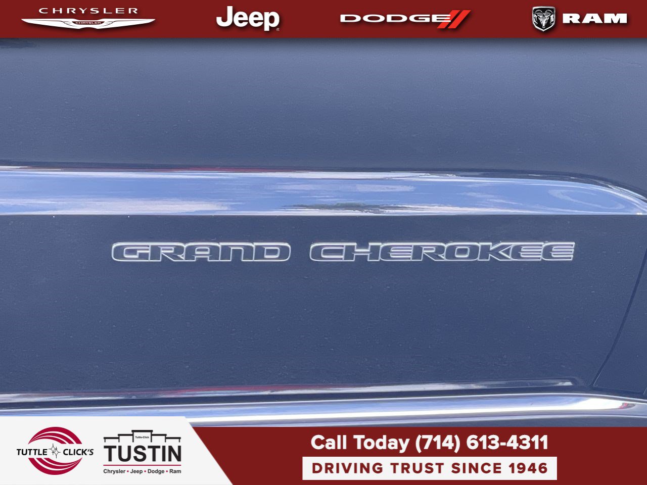 Used 2017 Jeep Grand Cherokee Summit AWD/4WD image 8