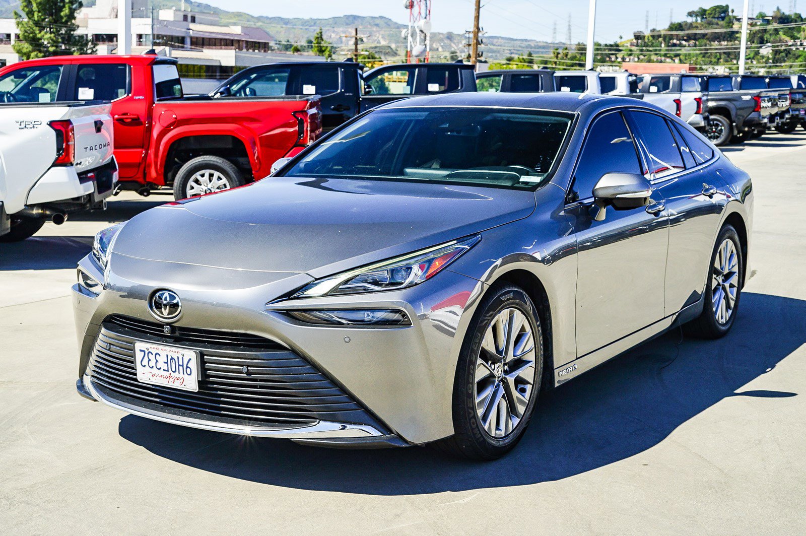 Used 2023 Toyota Mirai XLE w/ Advanced Technology Package image 6