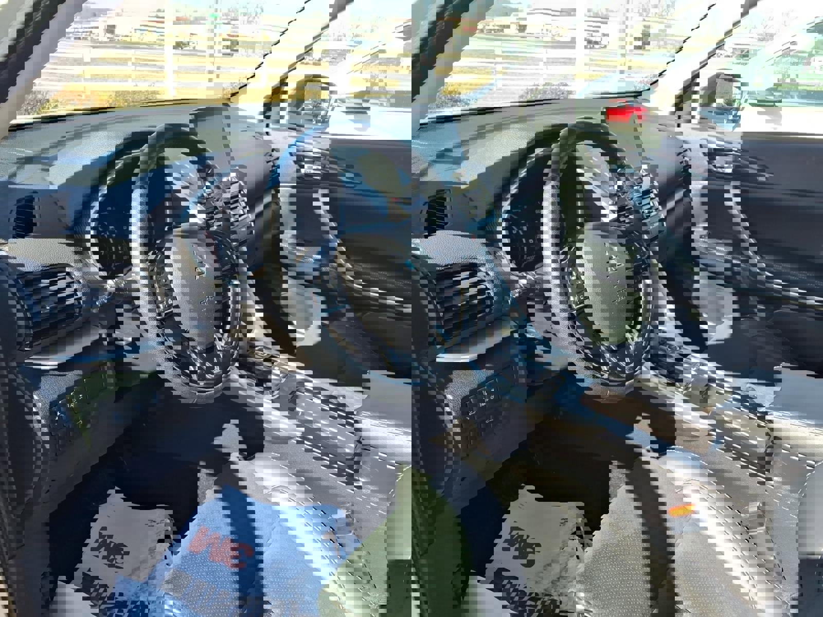 Used 2025 Mitsubishi Eclipse Cross SE image 6