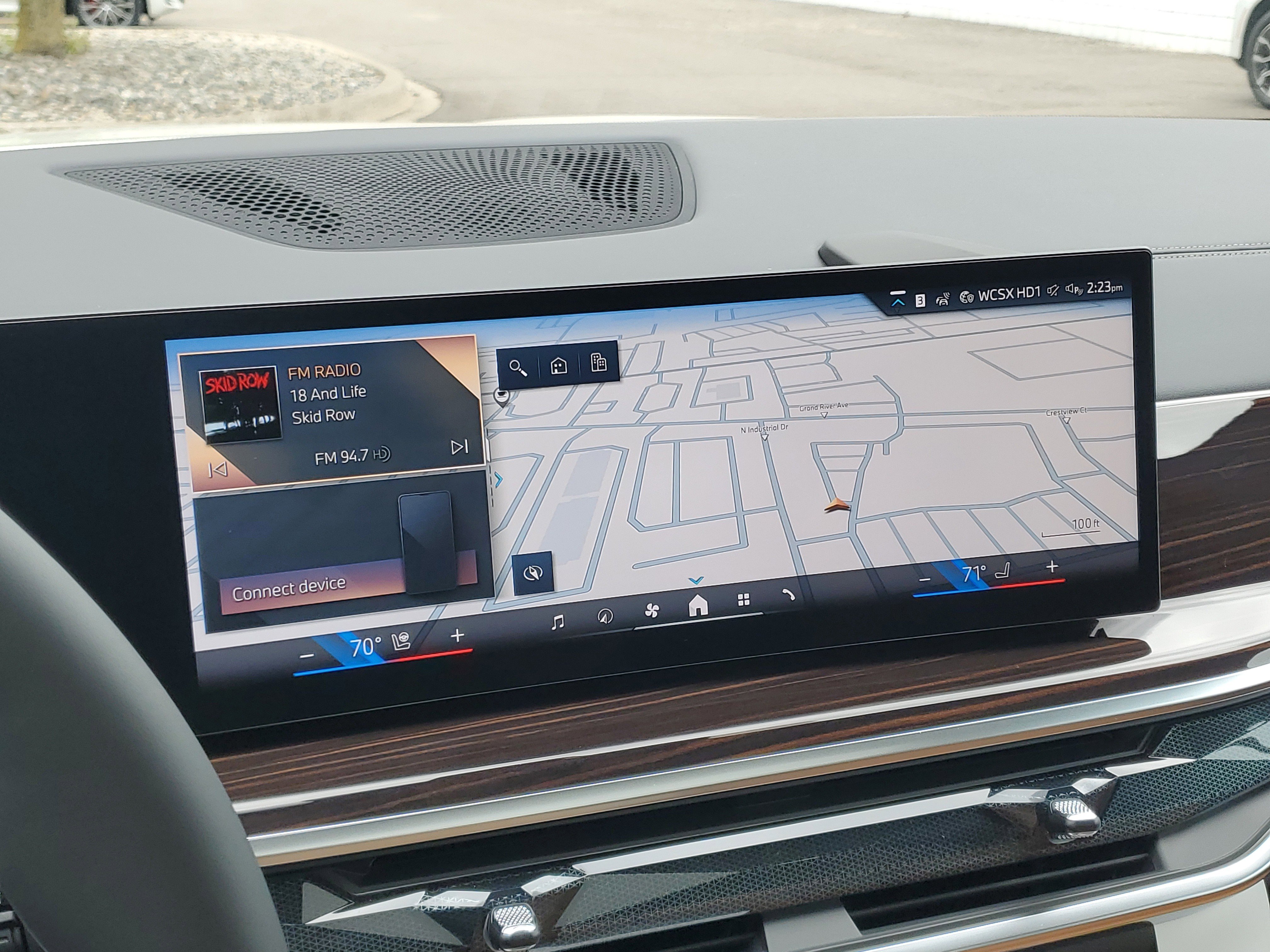 New 2026 BMW X6 xDrive40i w/ Executive Package AWD/4WD image 17