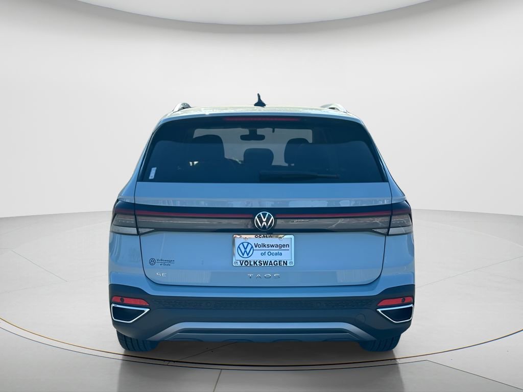 New 2026 Volkswagen Taos SE image 4