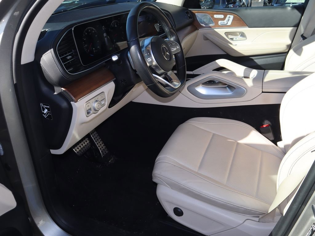 Used 2023 Mercedes-Benz GLS 450 4MATIC image 13