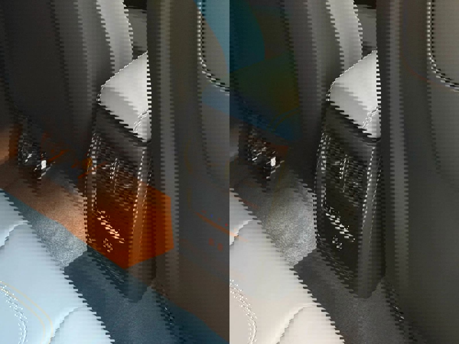 Used 2024 BMW M3 Competition image 34