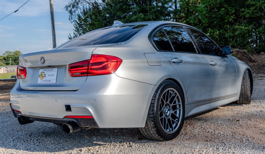 Used 2018 BMW 340i xDrive Sedan w/ Premium Package Essential AWD/4WD image 5