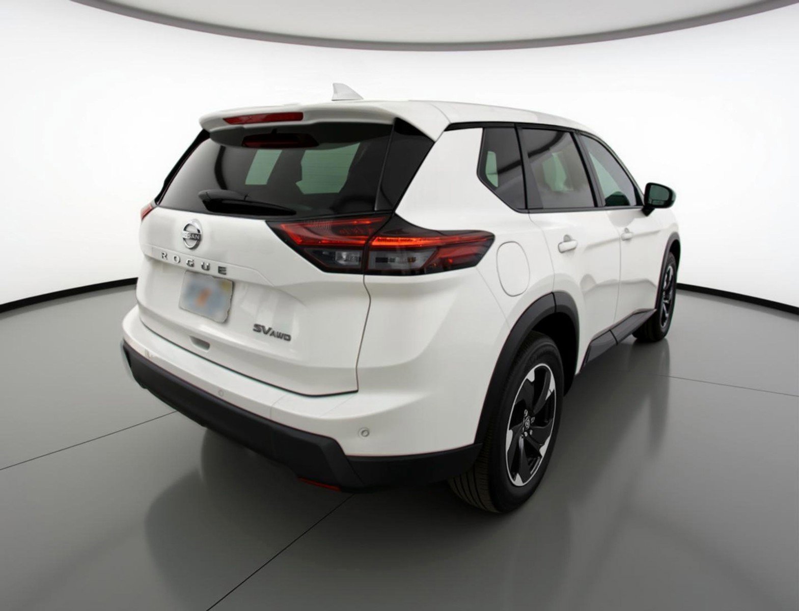 Used 2024 Nissan Rogue SV AWD/4WD image 9