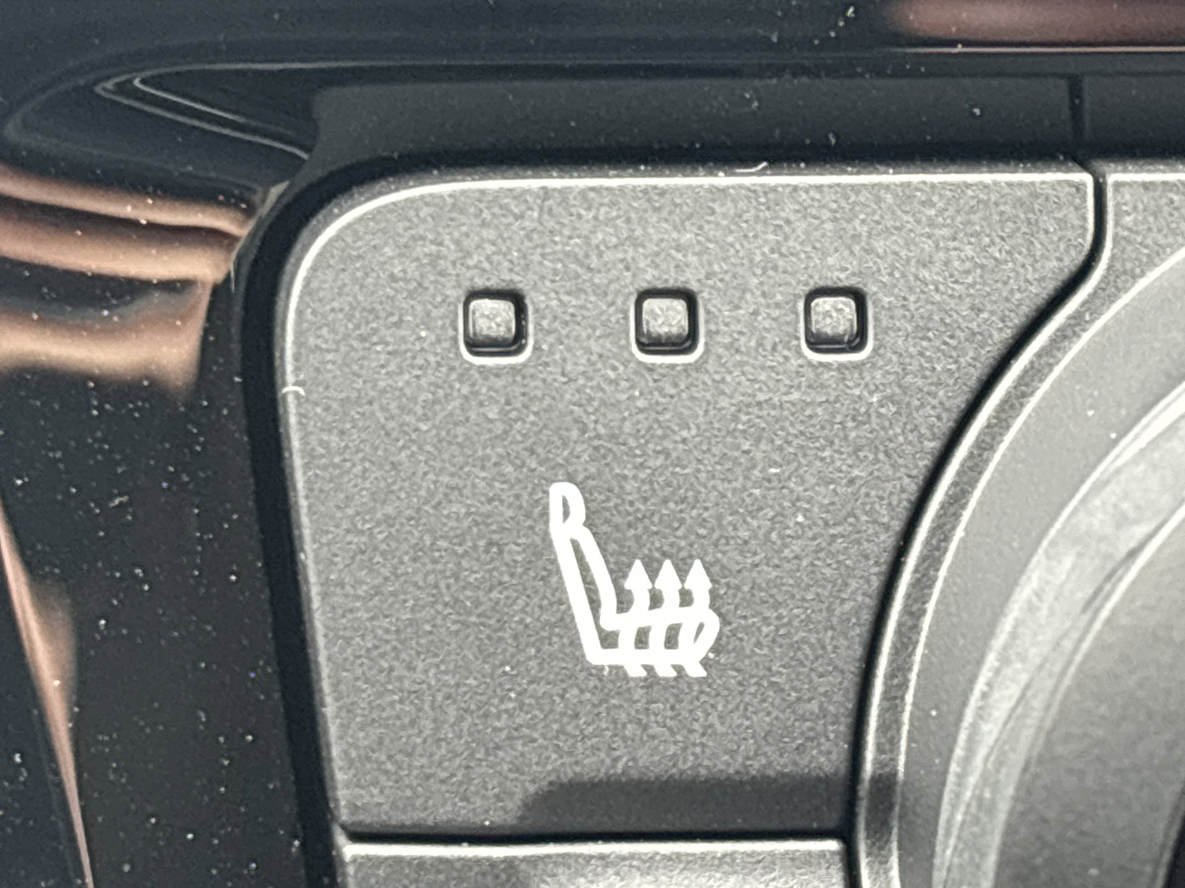 Certified 2025 Toyota Grand Highlander FWD image 29