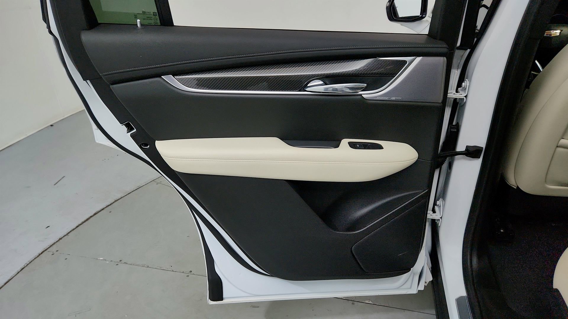 Certified 2024 Cadillac XT6 Sport AWD/4WD image 26