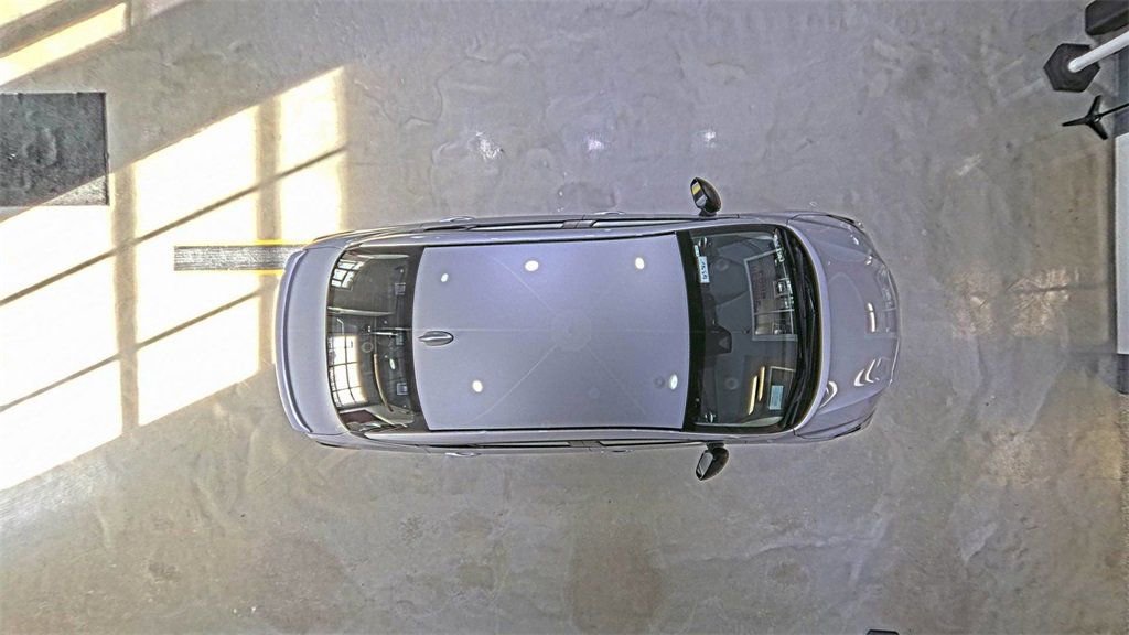 Used 2025 Nissan Versa SR w/ Trunk Package image 24