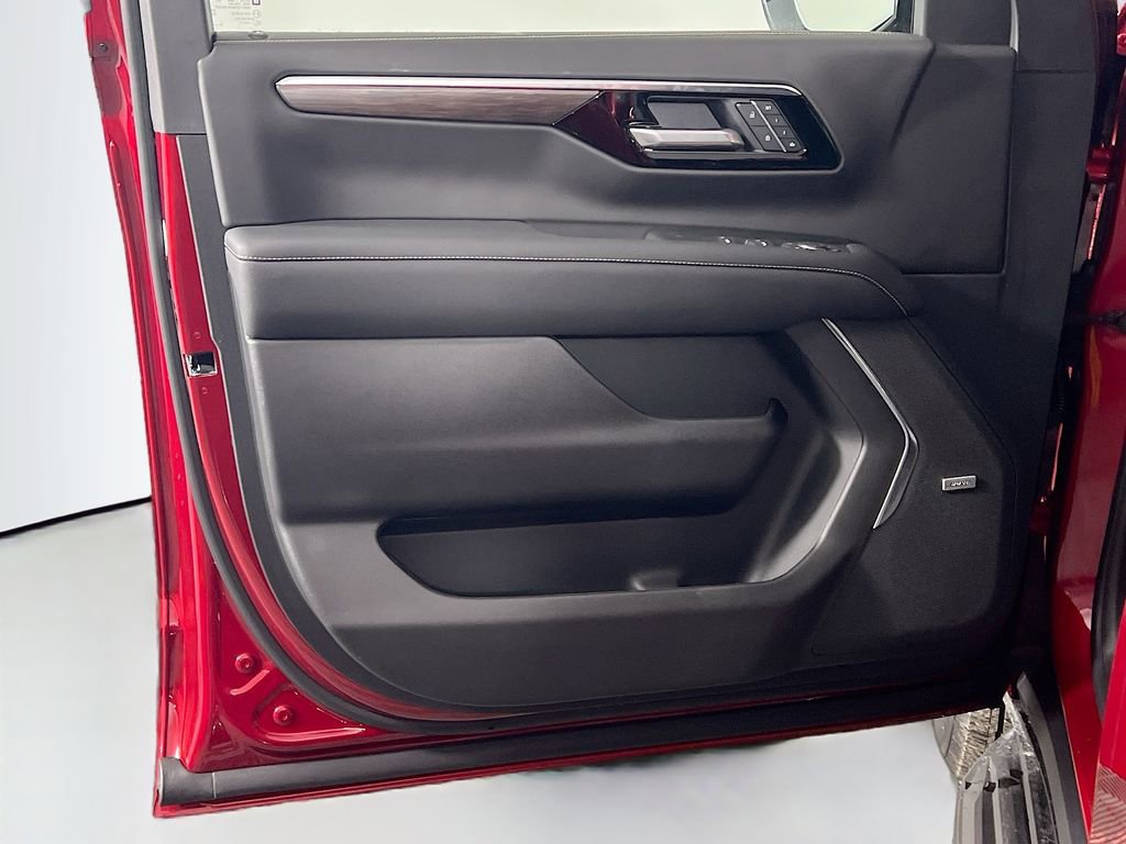 New 2026 Chevrolet Suburban Premier w/ LPO, Illumination Package image 18