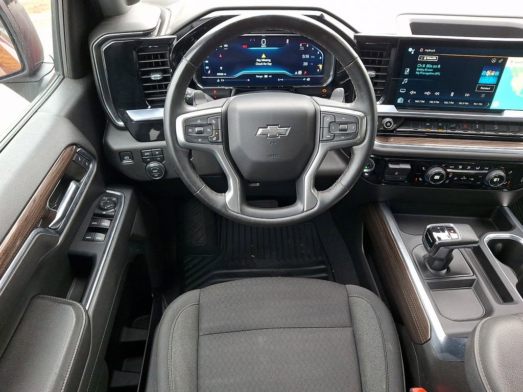 Used 2023 Chevrolet Silverado 1500 RST w/ Z71 Off-Road Package image 11