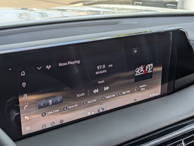 Used 2025 Nissan Armada SL image 26