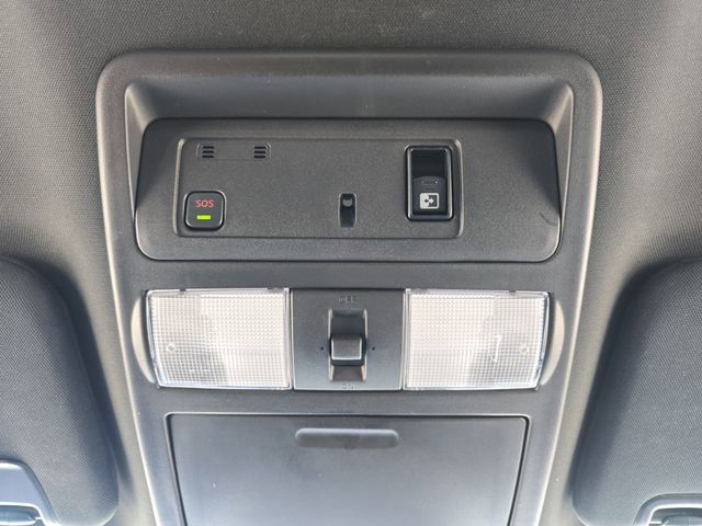 Used 2023 Nissan Titan SV w/ SV Convenience Package RWD image 35