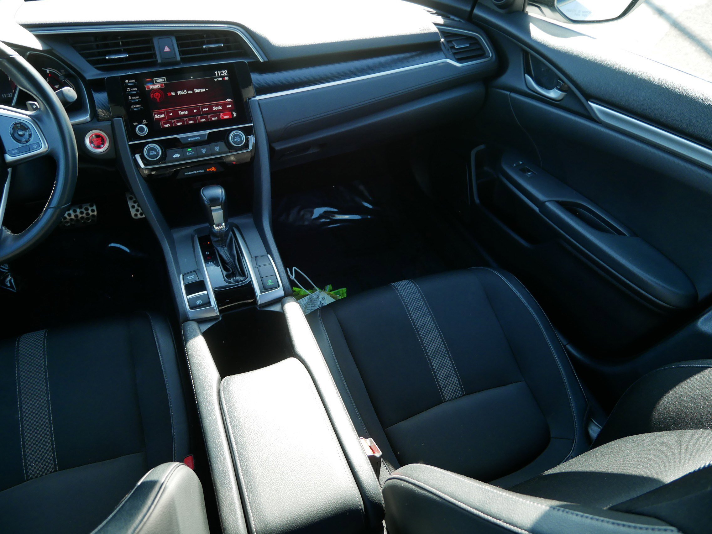 Used 2021 Honda Civic Sport image 11