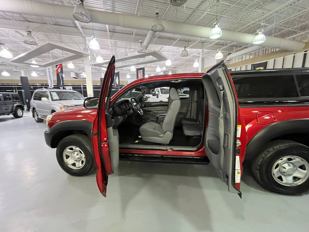 Used 2015 Toyota Tacoma 4x4 Access Cab V6 image 15