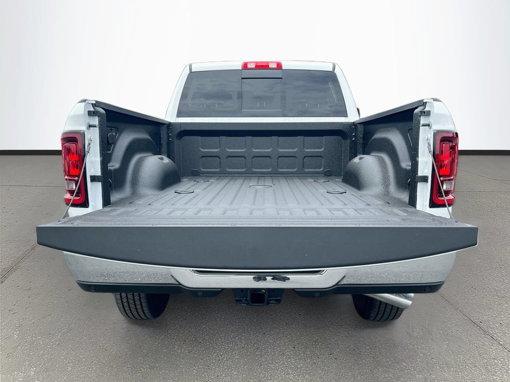 New 2026 RAM 2500 Tradesman AWD/4WD image 24
