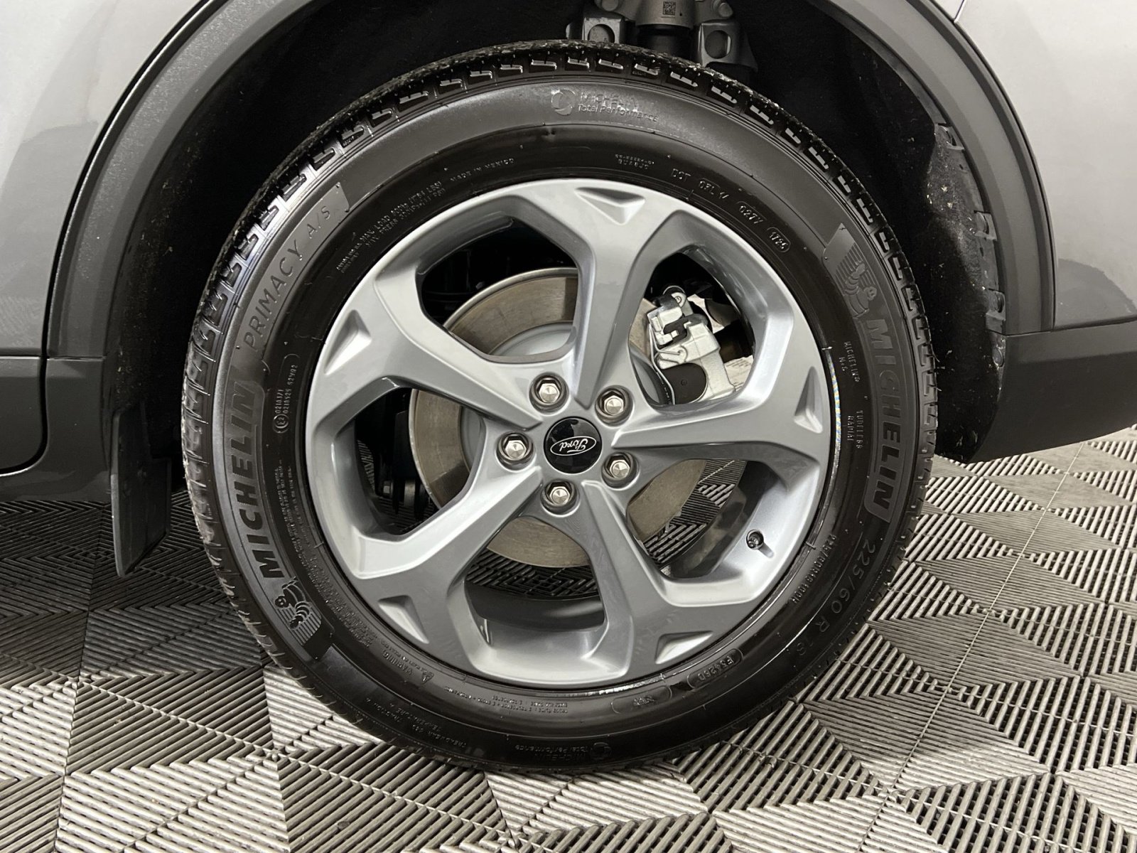 Used 2025 Ford Escape ST-Line w/ Equipment Group 301A image 12