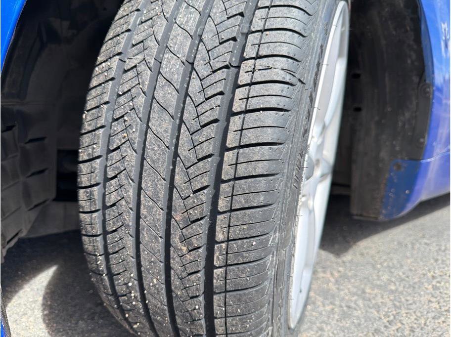 Used 2004 Nissan 350Z Enthusiast w/ Side Airbags Pkg image 20