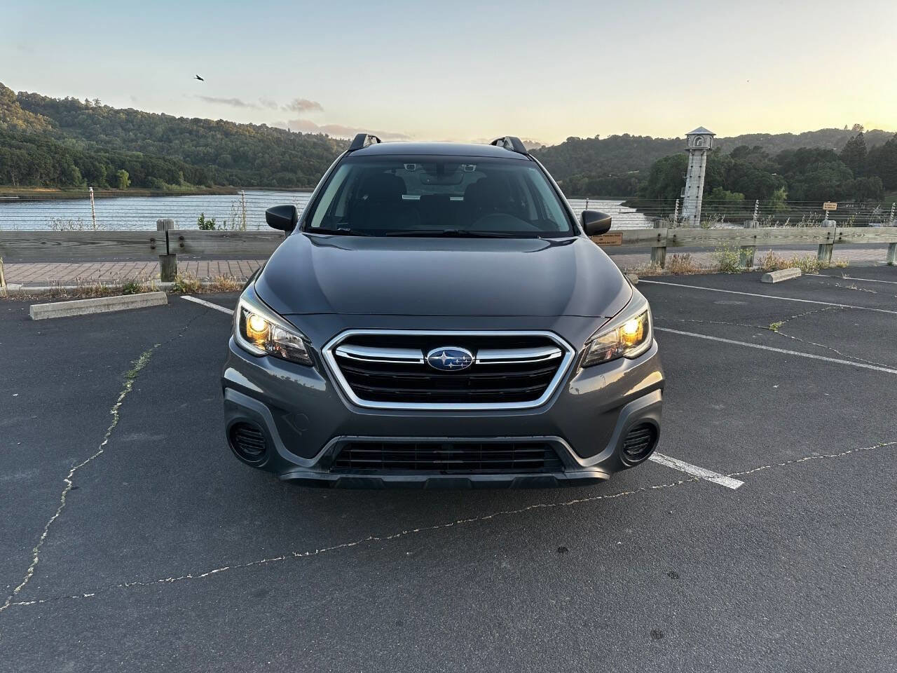 Used 2019 Subaru Outback 2.5i image 2