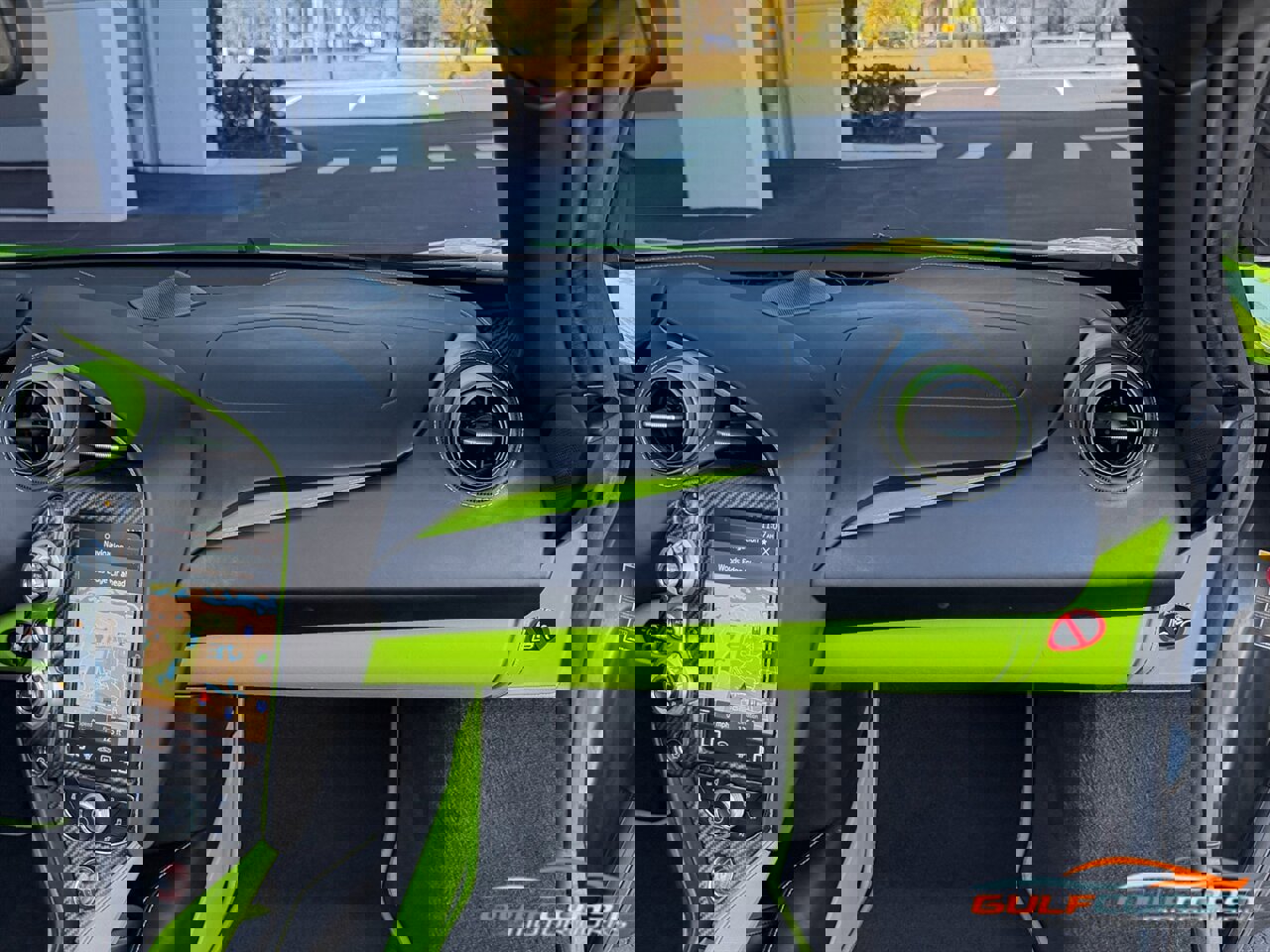 Used 2021 McLaren 720S Performance image 39