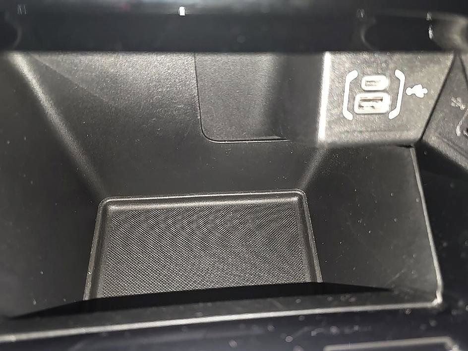 Used 2024 Jeep Compass Limited image 25