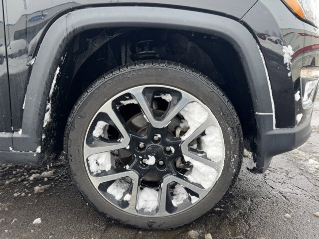 Used 2019 Jeep Compass Limited w/ Safety & Security Group image 11