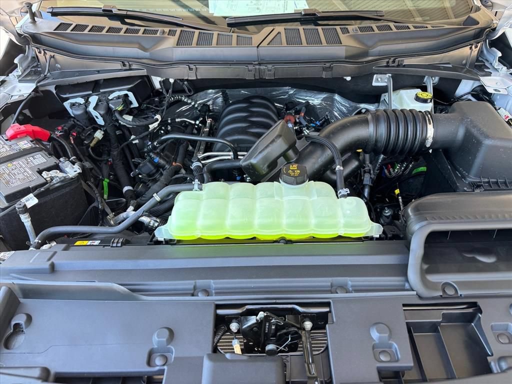 New 2026 Ford F150 XLT w/ Equipment Group 302A MID AWD/4WD image 29