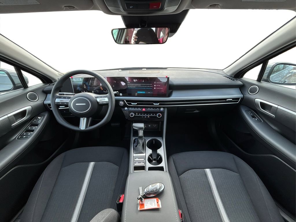 New 2026 Hyundai Sonata SE FWD image 16
