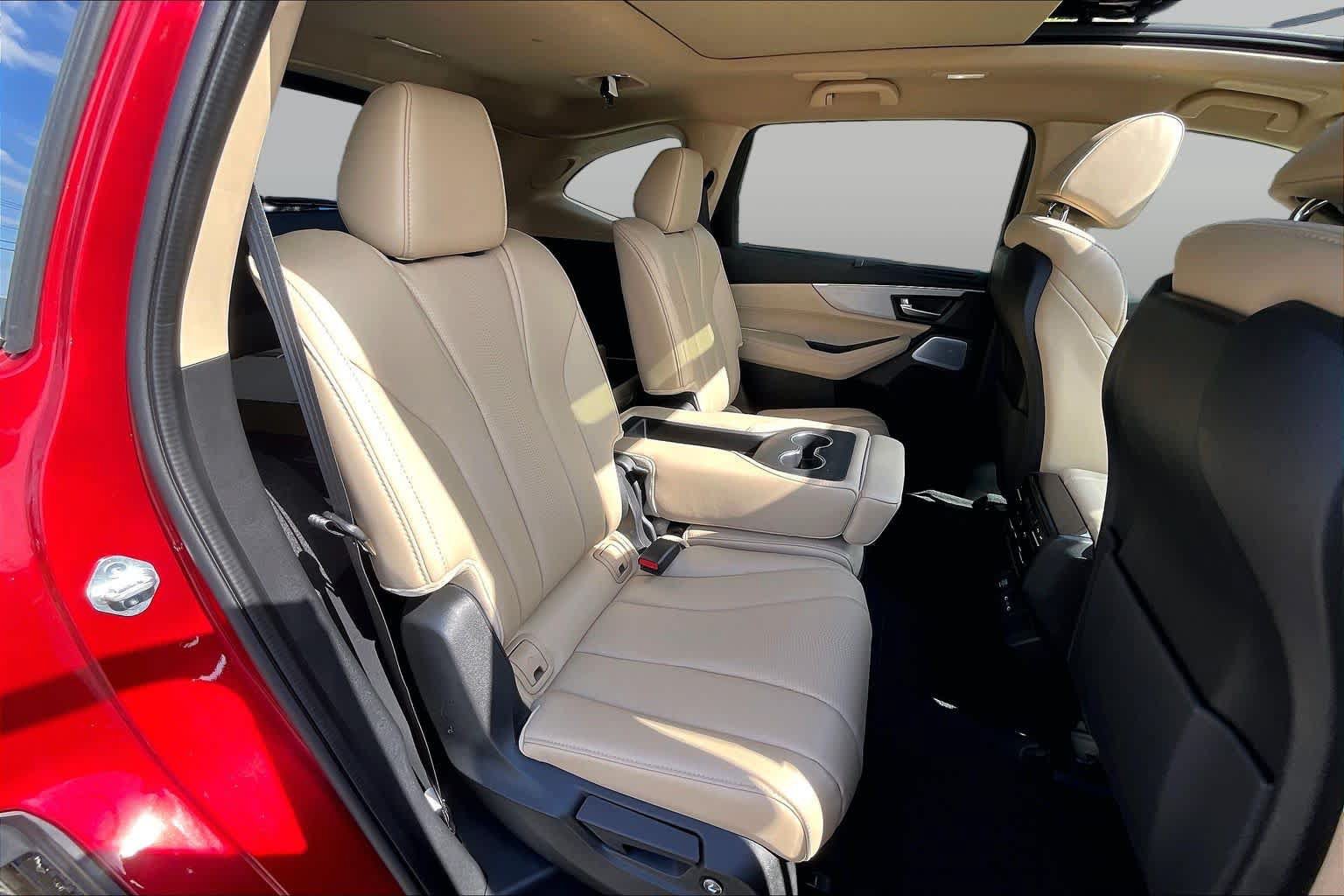 Certified 2025 Acura MDX w/ Technology Package AWD/4WD image 19