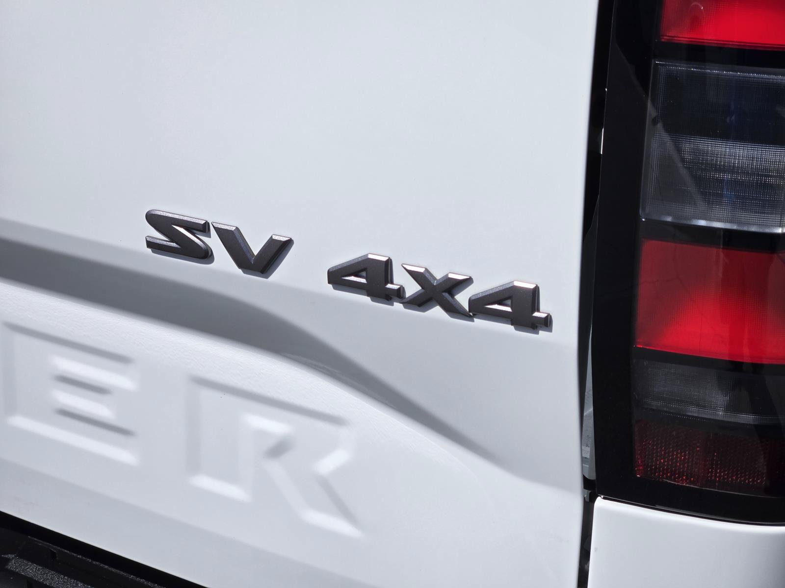 Used 2024 Nissan Frontier SV w/ Tow Package AWD/4WD image 35