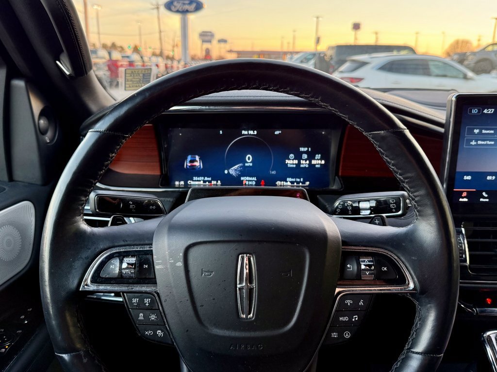 Used 2022 Lincoln Navigator L Reserve image 19